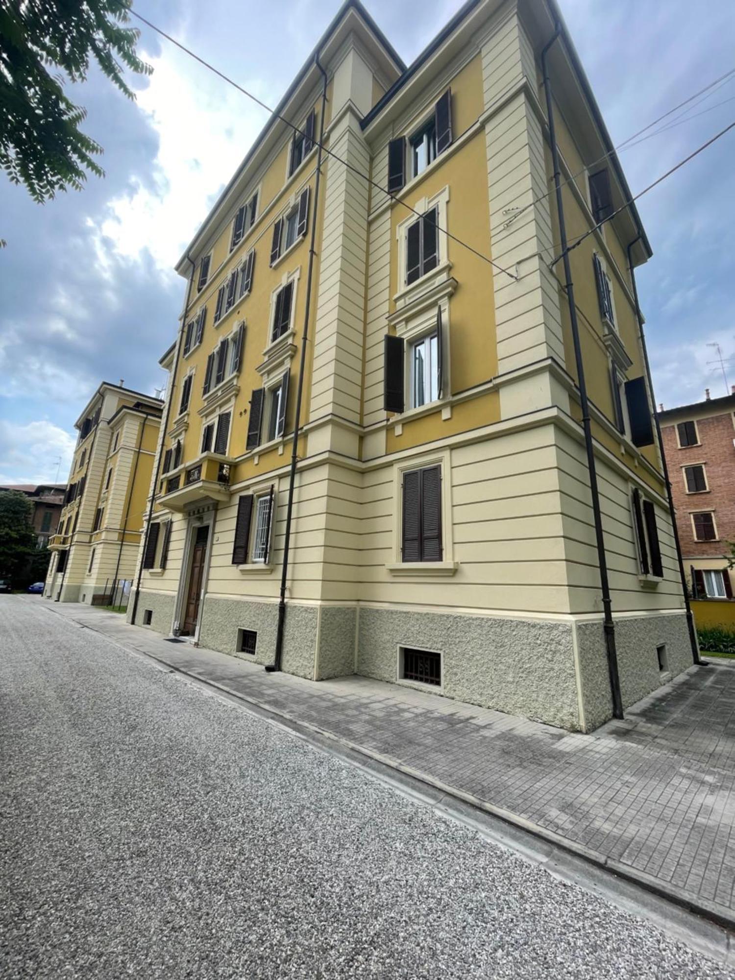 Appartamento Moderno La Dolce Vita Reggio nell'Emilia Esterno foto